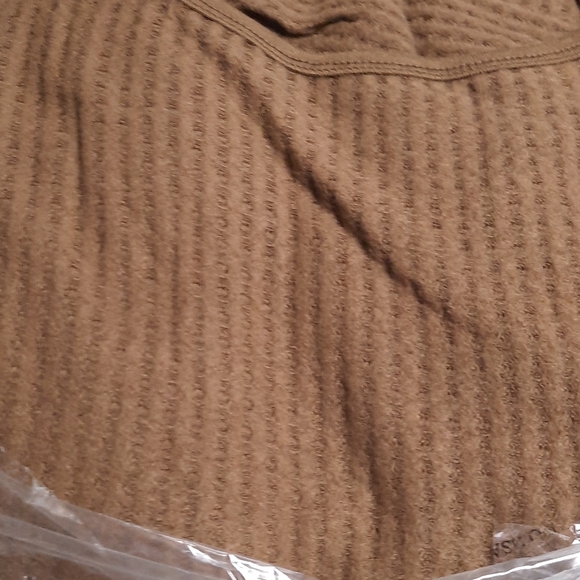 Free People 💋 LAST💋thermal open back tobacco top - Picture 4 of 5